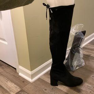 Liz Claiborne knee high boots